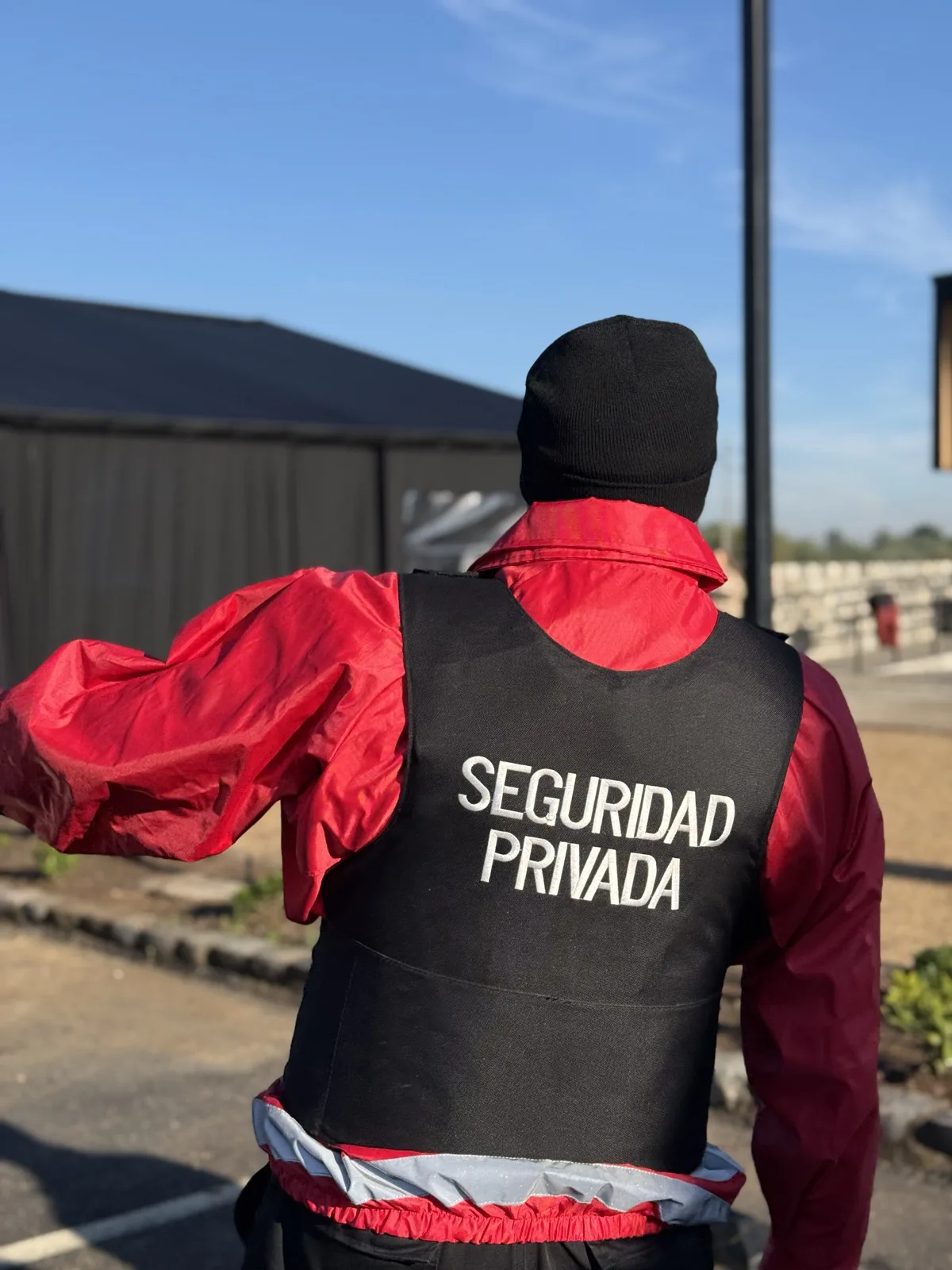Guardias Servima realizando coordinación operativa en terreno